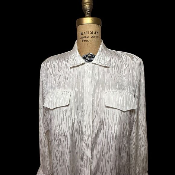 Vintage 90s Adolfo Collectibles White Self pattern Long sleeve Blouse size 9/10 - Picture 1 of 13